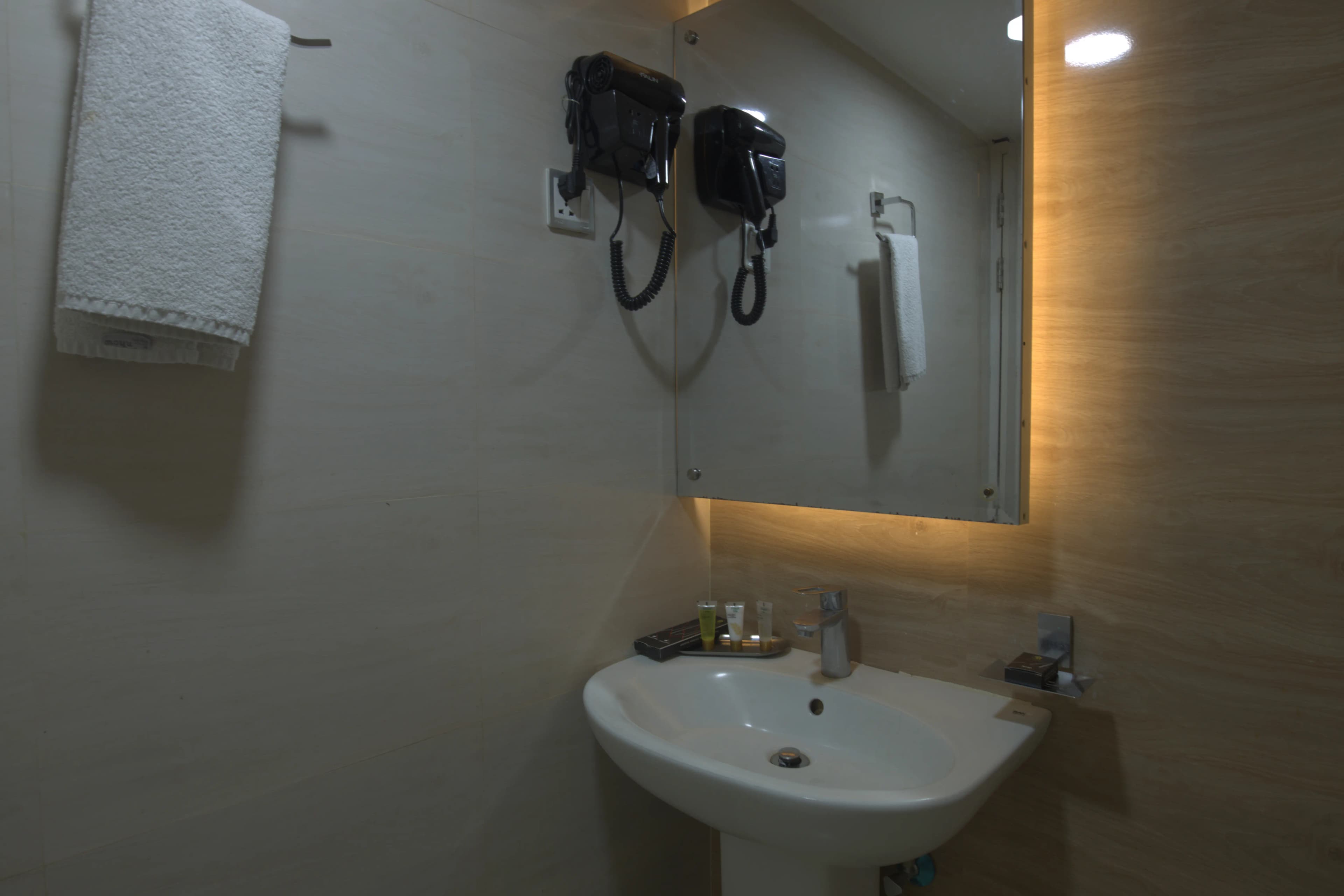 Hotel suite